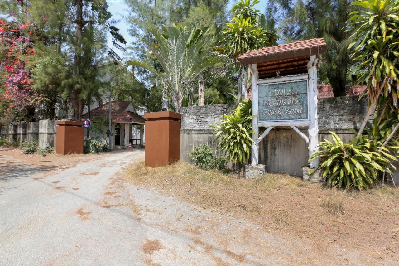 빌라 다니알라 비치 리조트 Kampong Ayer Terjun Pinang 외부 사진